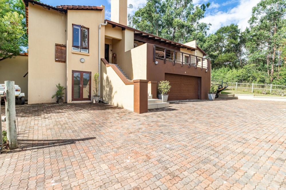 Security estate home for sale in Wild Fig Country Estate - 1WR1733180