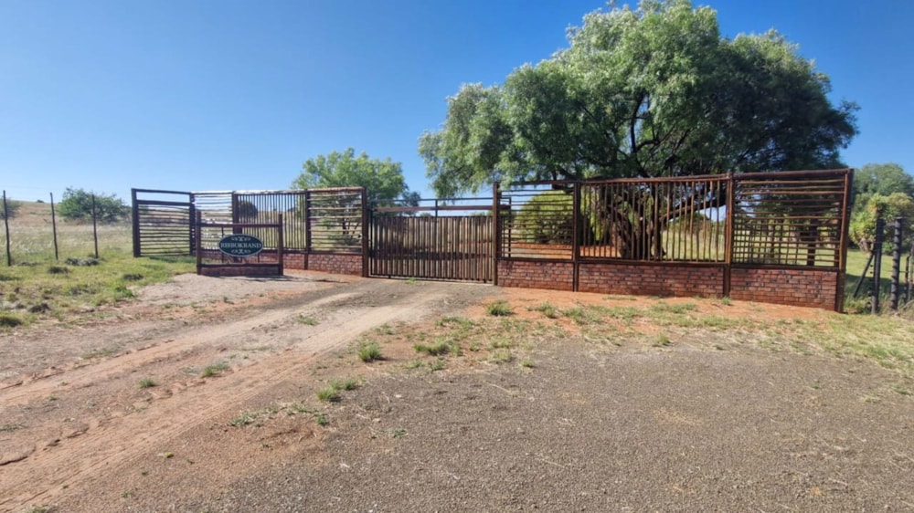 Farm vacant land for sale in Bains Vlei - 1BX1732030 Farm vacant land for sale in Bains Vlei - 1BX1732030