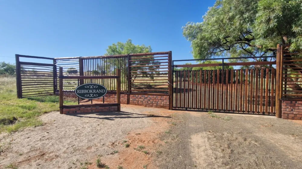 Farm vacant land for sale in Bains Vlei - 1BX1732030 Farm vacant land for sale in Bains Vlei - 1BX1732030