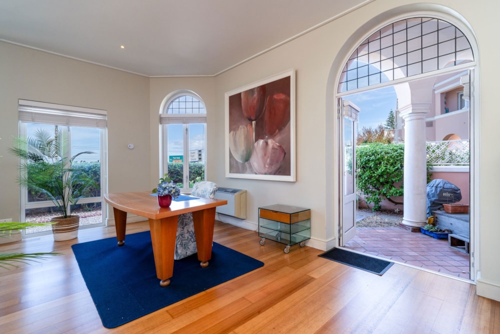 Apartment for sale in Kalk Bay - FH1735114