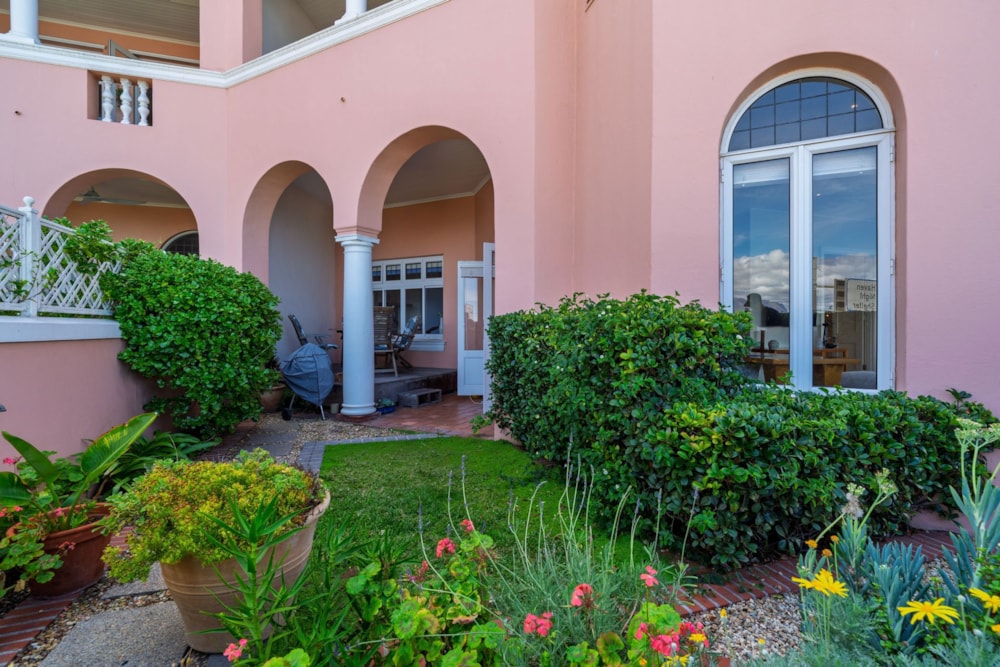 Apartment for sale in Kalk Bay - FH1735114 Apartment for sale in Kalk Bay - FH1735114