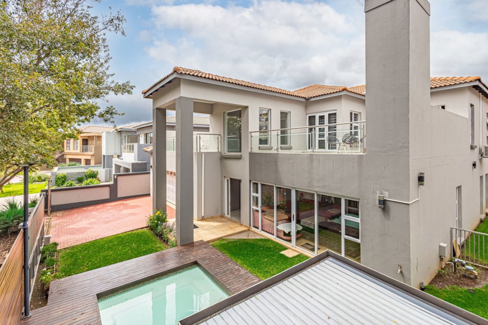 Security estate home for sale in La Como Lifestyle Estate - BOK1734592