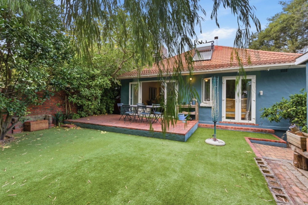 Cottage for sale in Rondebosch - KW1734105 Cottage for sale in Rondebosch - KW1734105