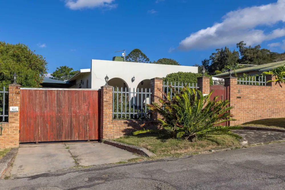 Single-storey house sold in Fort England - 1GC1732133 Single-storey house sold in Fort England - 1GC1732133