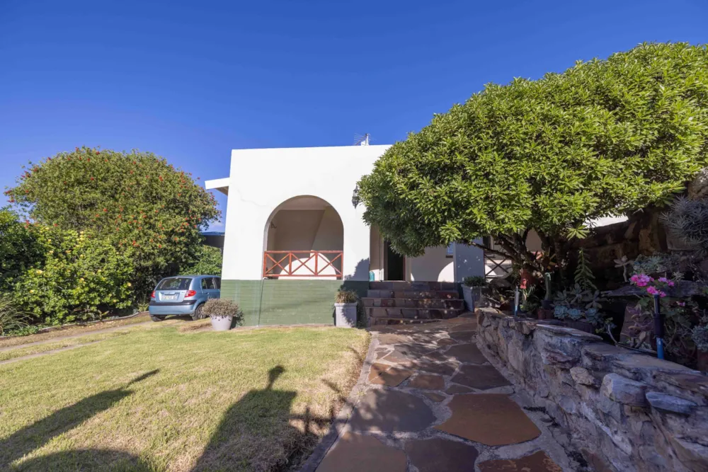 Single-storey house sold in Fort England - 1GC1732133 Single-storey house sold in Fort England - 1GC1732133