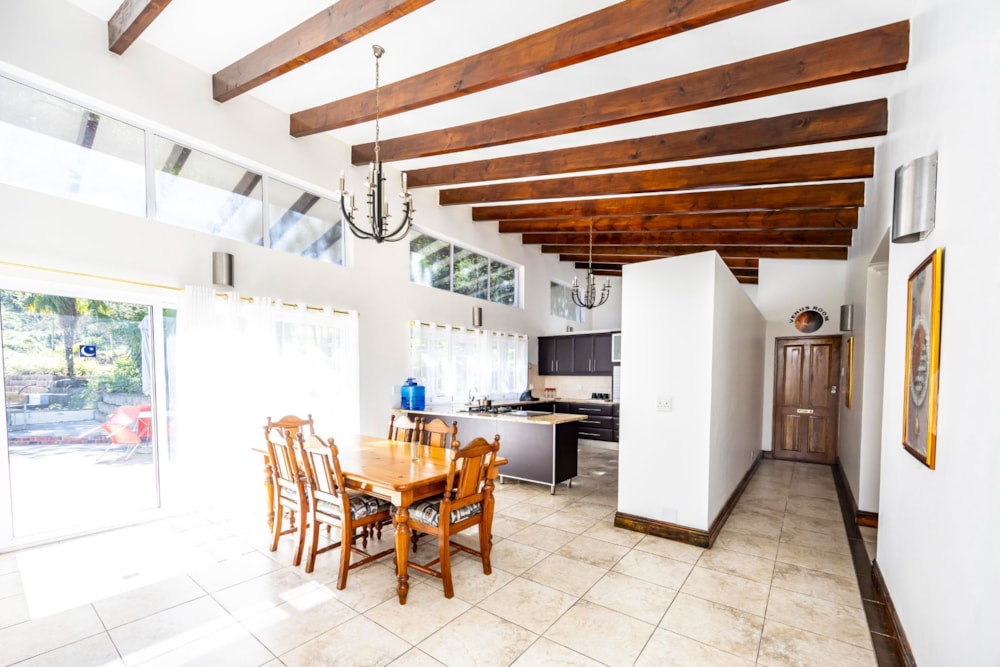 House sold in Beacon Bay - 1EZ1700400