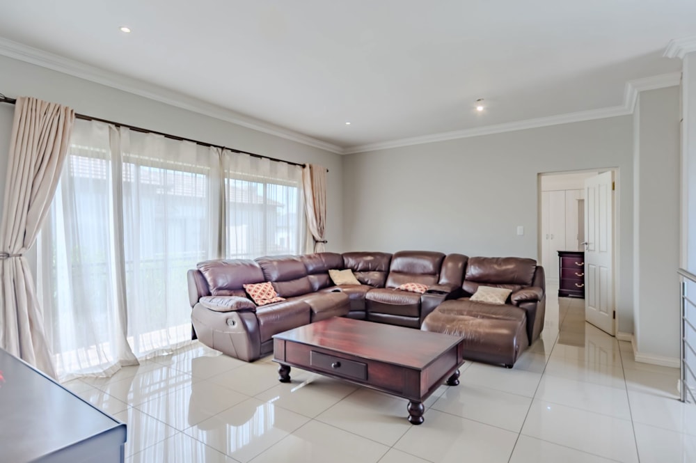 Golf estate house sold in Blue Valley Golf Estate - CN1732380