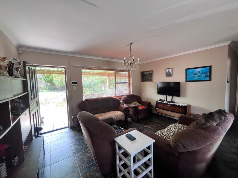House for sale in Humansdorp - 1JF1734045
