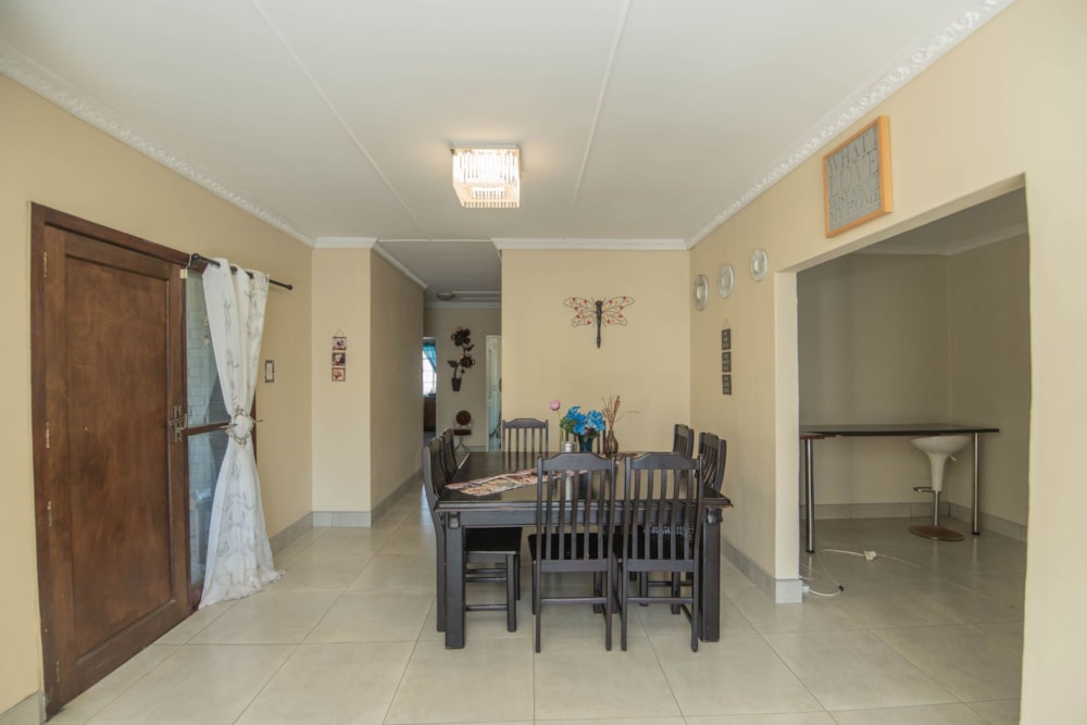 House for sale in Vanes Estate - 1UK1731696