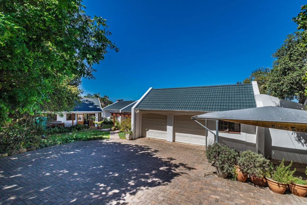 House for sale in Blue Bend - 1EZ1732288 House for sale in Blue Bend - 1EZ1732288