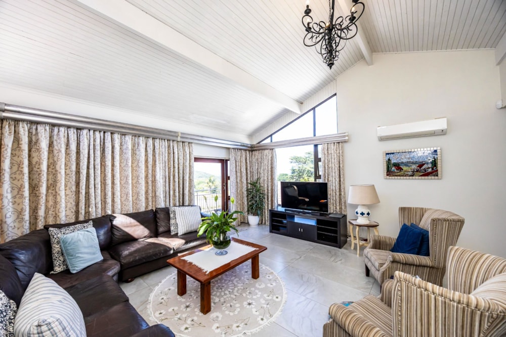 House for sale in Bonza Bay - 1EZ1733493 House for sale in Bonza Bay - 1EZ1733493