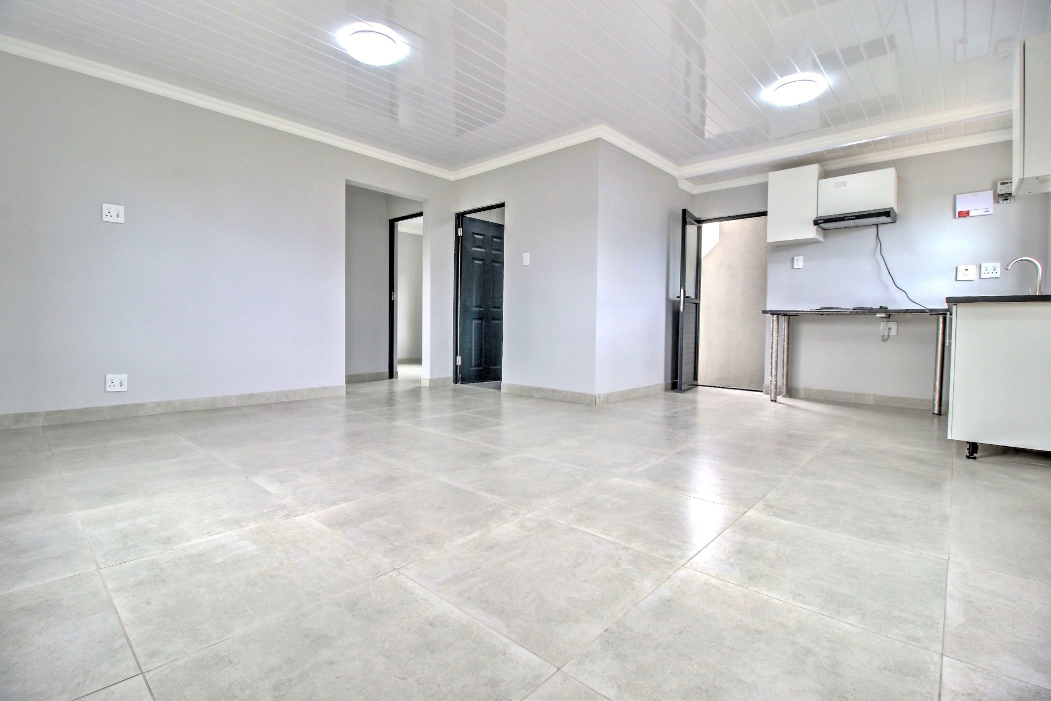 Apartment to rent in Bothasig - 1PLA1732349