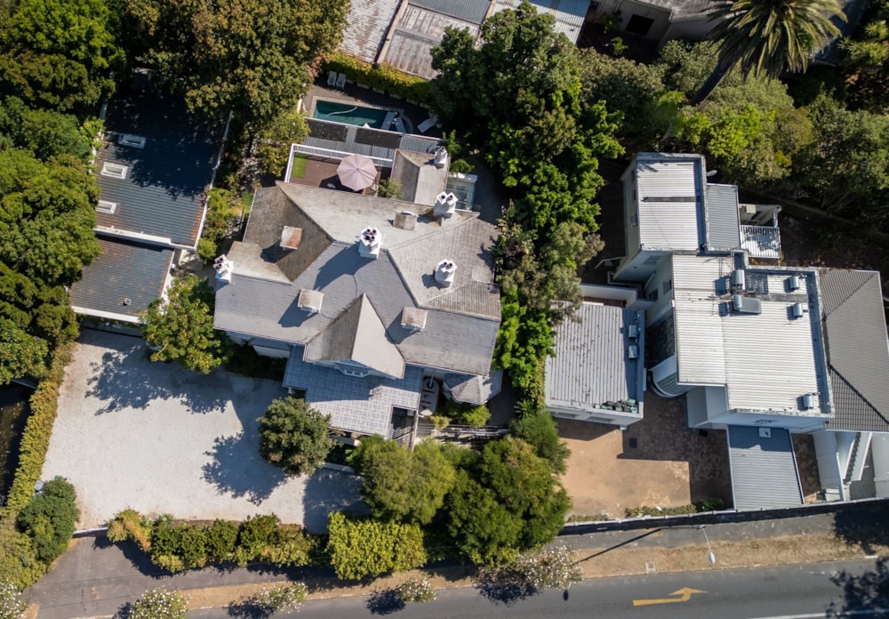 Multi-storey house for sale in Rondebosch - KW1734121 Multi-storey house for sale in Rondebosch - KW1734121