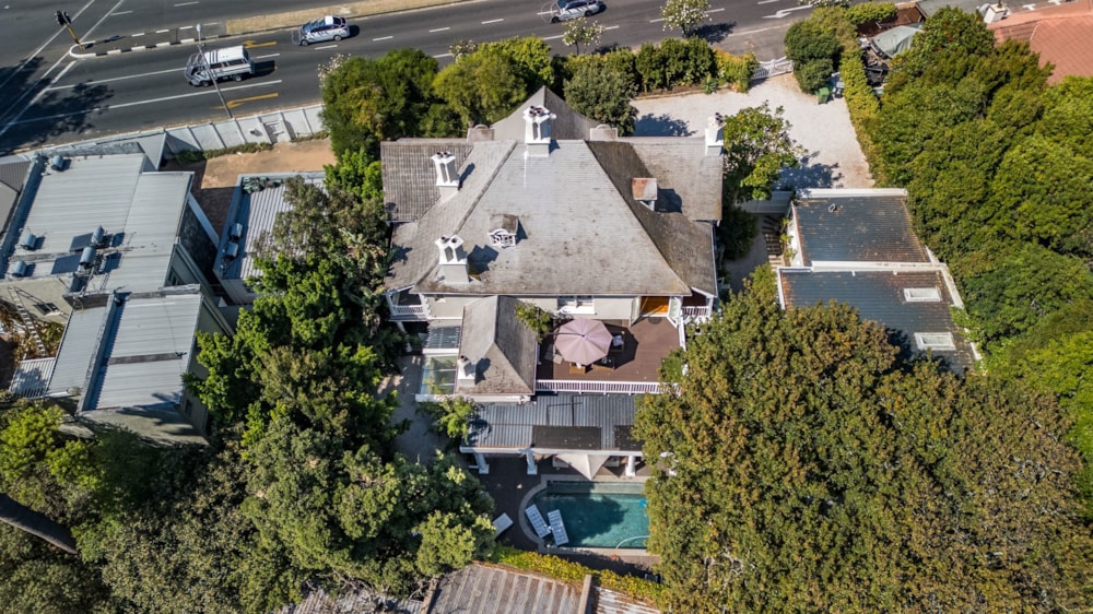 Multi-storey house for sale in Rondebosch - KW1734121 Multi-storey house for sale in Rondebosch - KW1734121