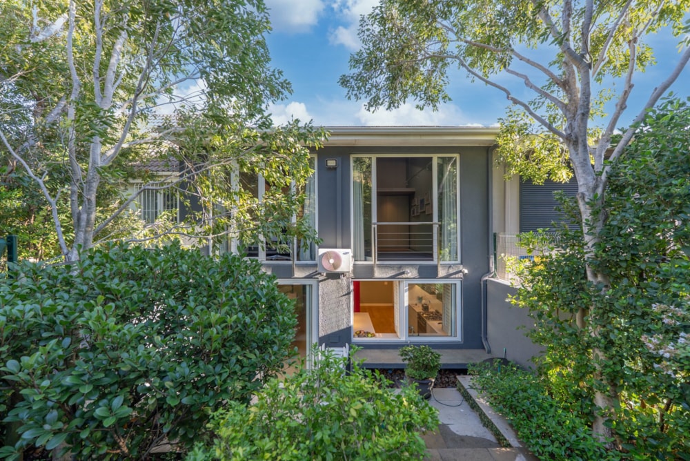 Multi-storey house for sale in Vredehoek - AS1734909