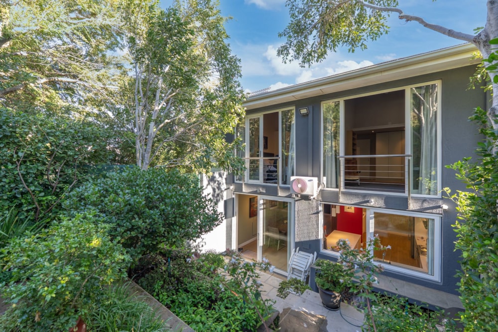 Multi-storey house for sale in Vredehoek - AS1734909