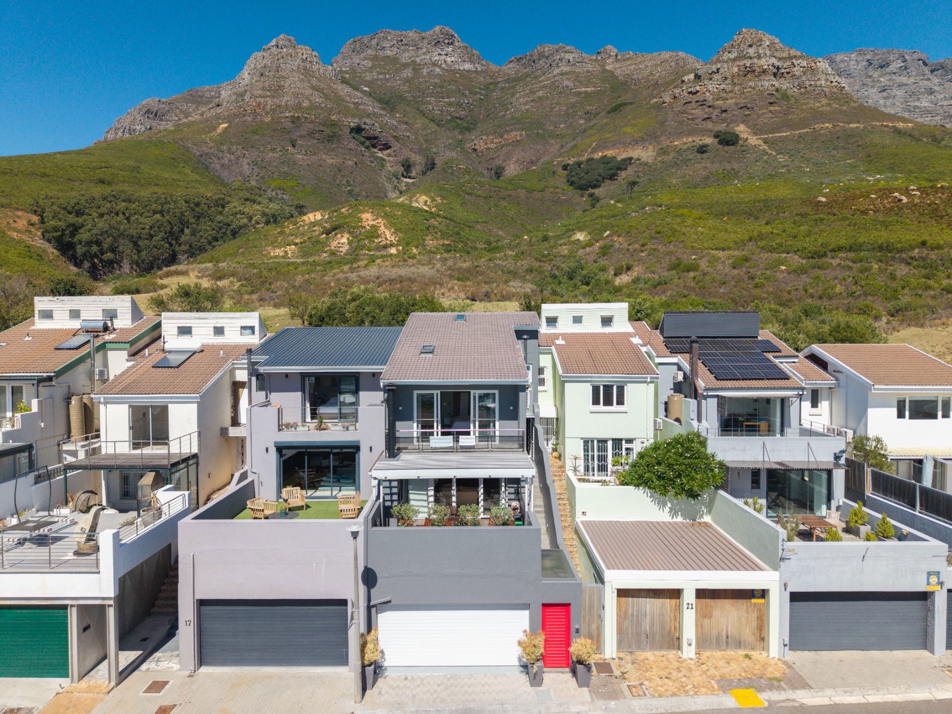 Multi-storey house for sale in Vredehoek - AS1734909