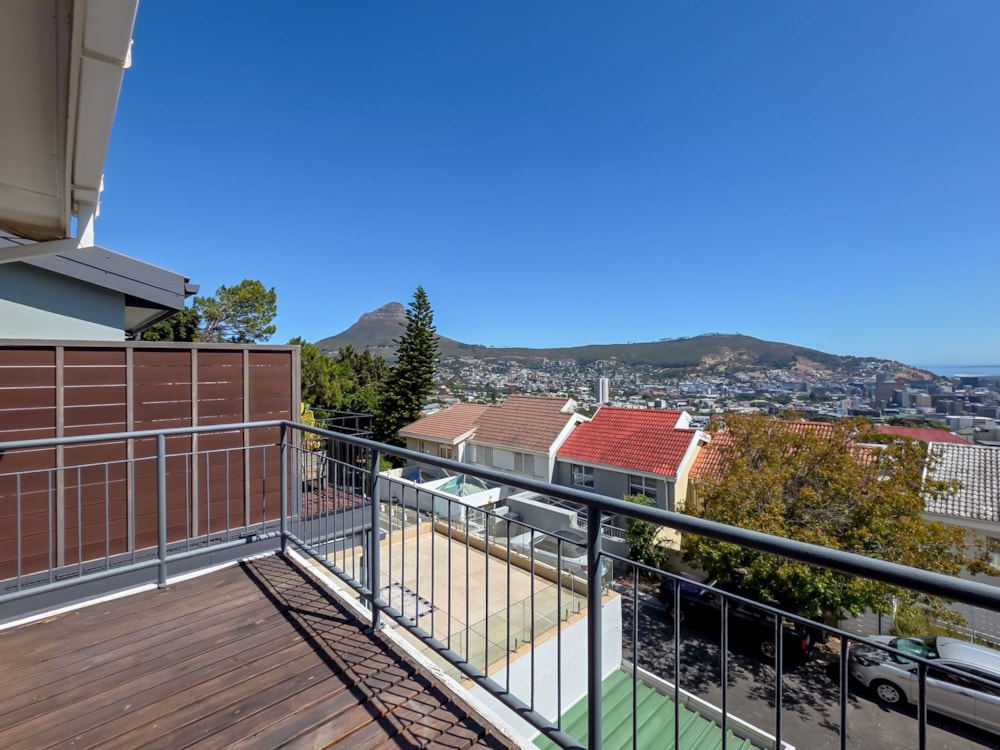 House for sale in Vredehoek - AS1732478