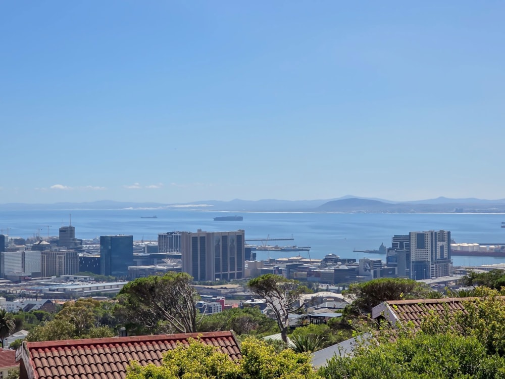 House for sale in Vredehoek - AS1732478