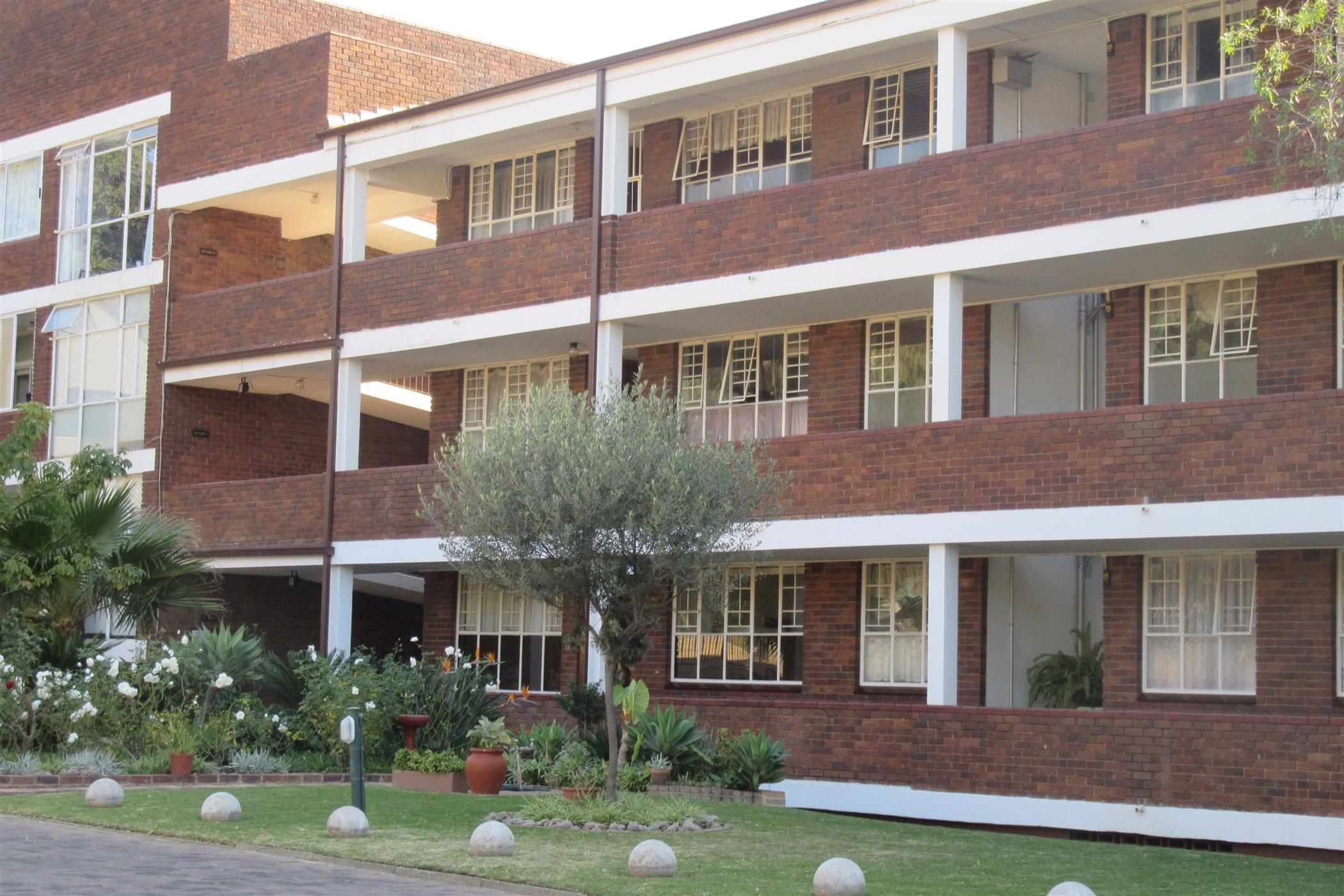 Apartment for sale in Northcliff, Johannesburg - RAN1733291