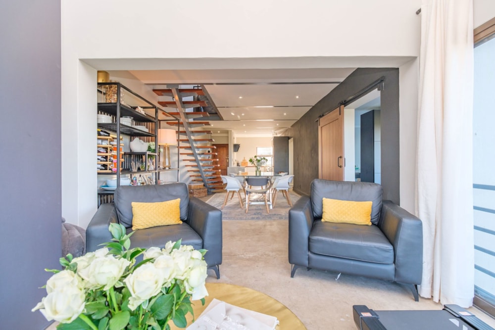 Apartment for sale in Northcliff, Johannesburg - RAN1733424