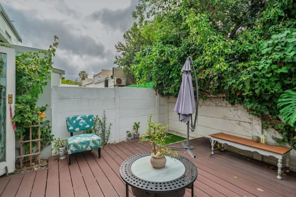 House sold in Kenilworth, Cape Town - KW1734870