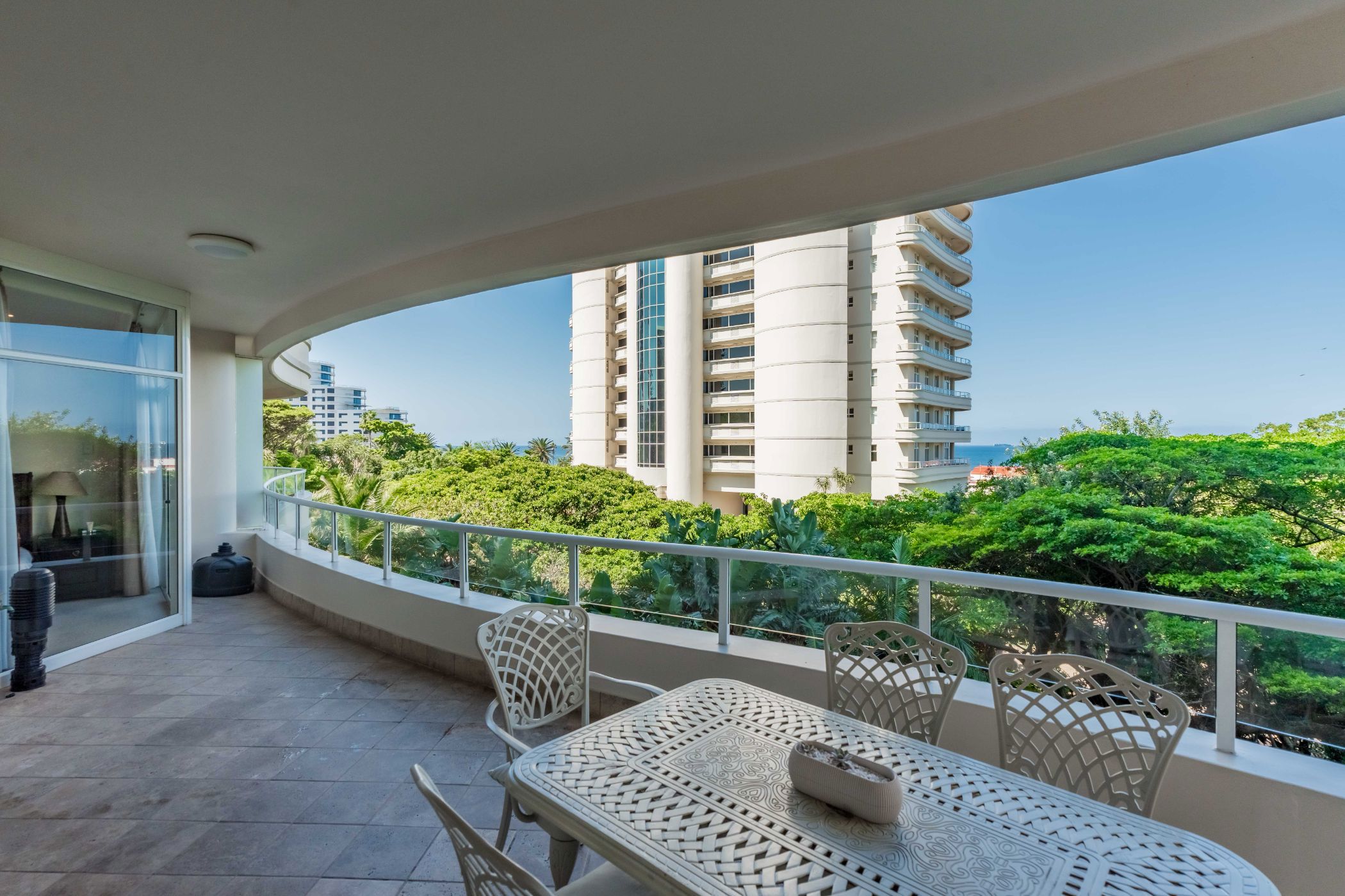 Apartment for sale in uMhlanga Rocks - 1ND1734374
