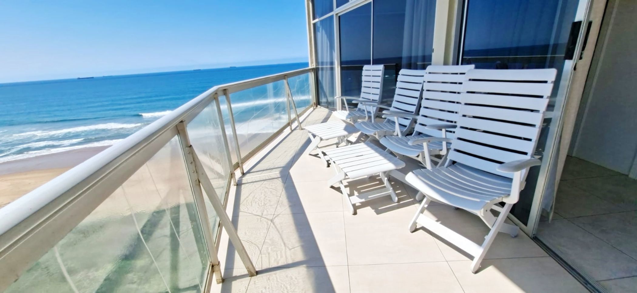 Apartment to rent in uMhlanga Rocks - 1ND1734474