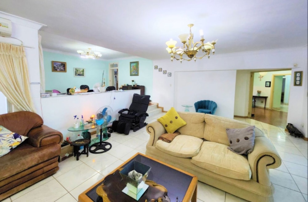 House for sale in La Lucia - 1ND1719688