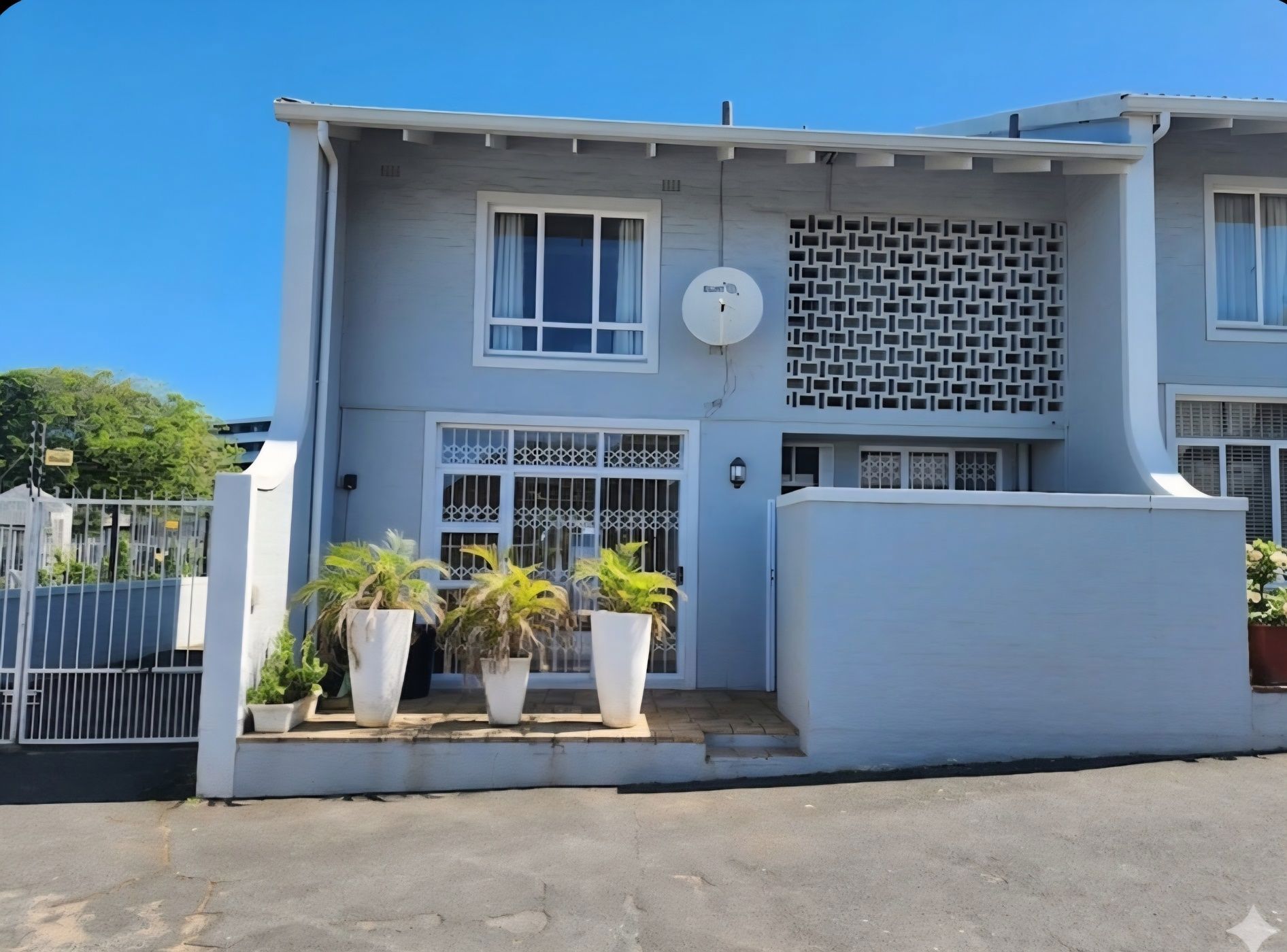 Townhouse for sale in La Lucia - 1ND1733205