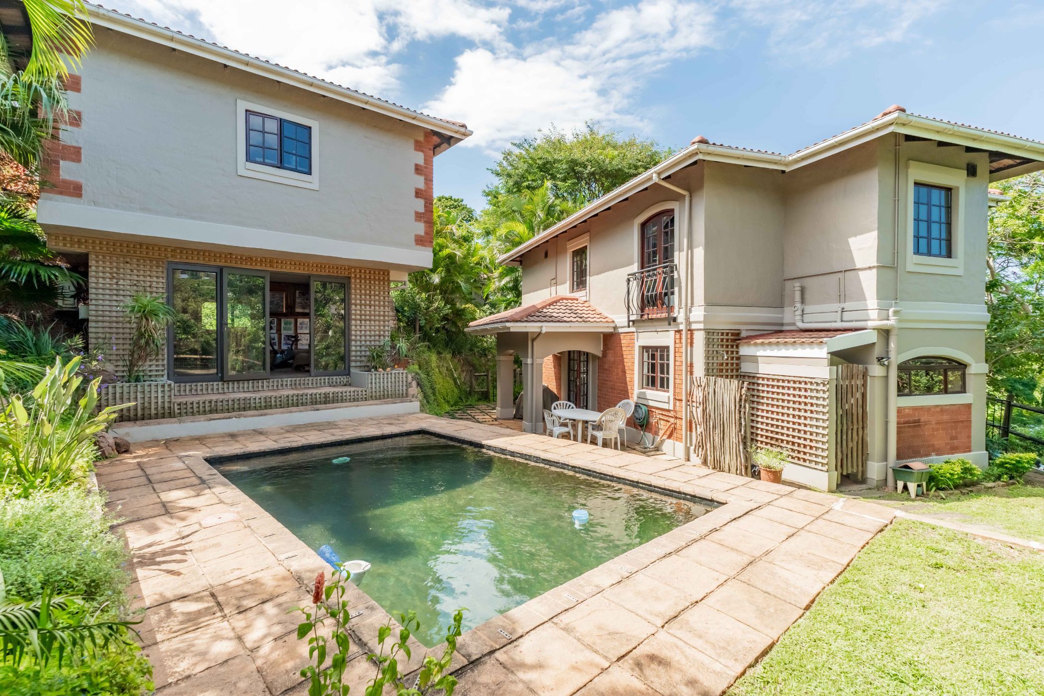 Townhouse for sale in La Lucia - 1ND1732335