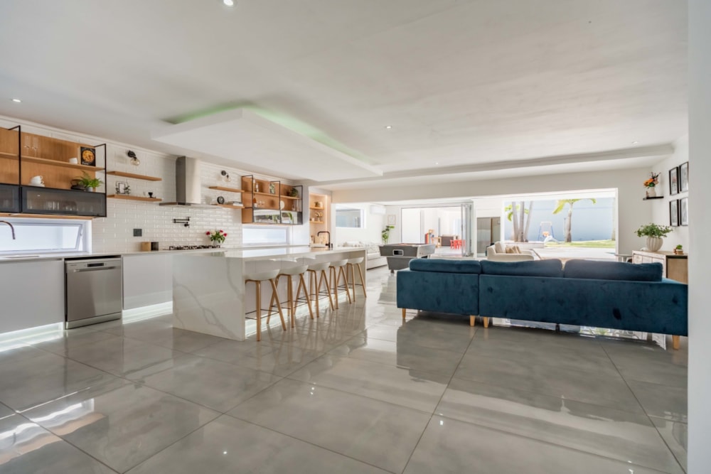 House for sale in La Lucia - 1ND1735272 House for sale in La Lucia - 1ND1735272