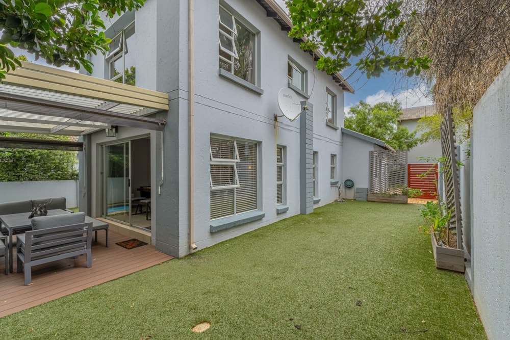 Townhouse for sale in Eagle Canyon Golf Estate - RAN1732370