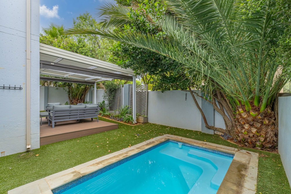 Townhouse for sale in Eagle Canyon Golf Estate - RAN1732370