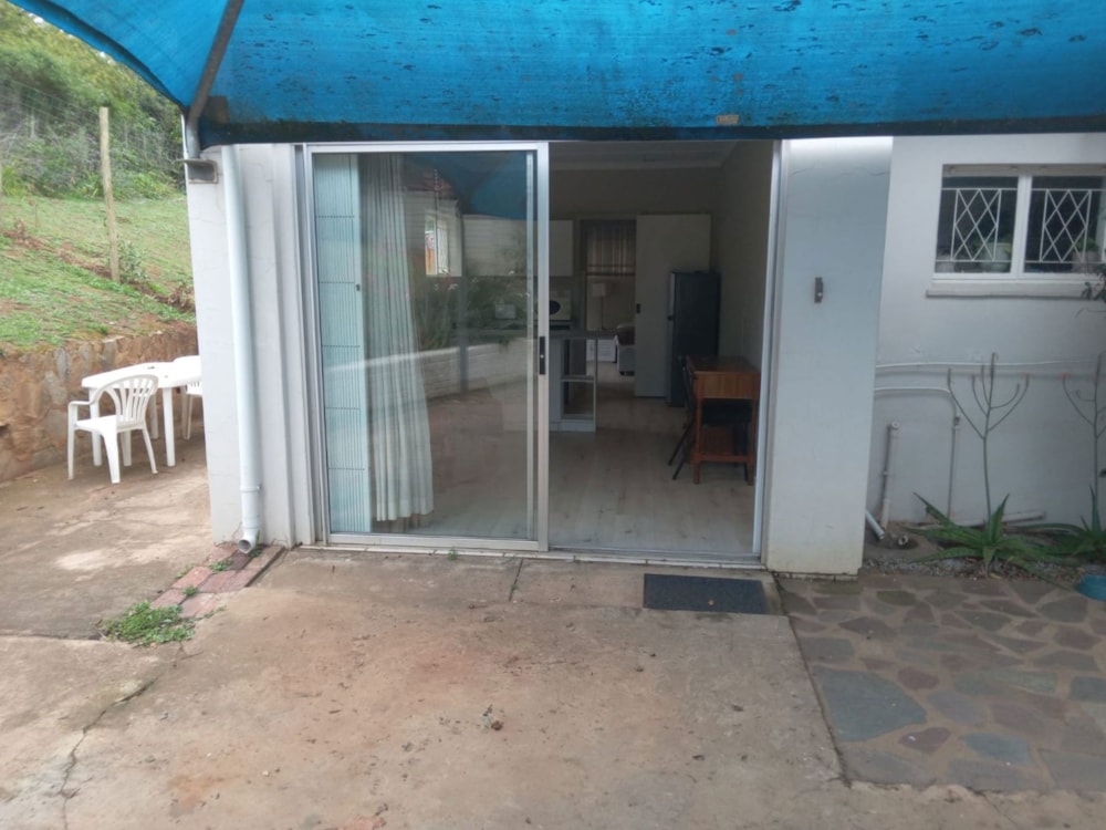 Bachelor apartment to rent in Oatlands North - 1GC1732590