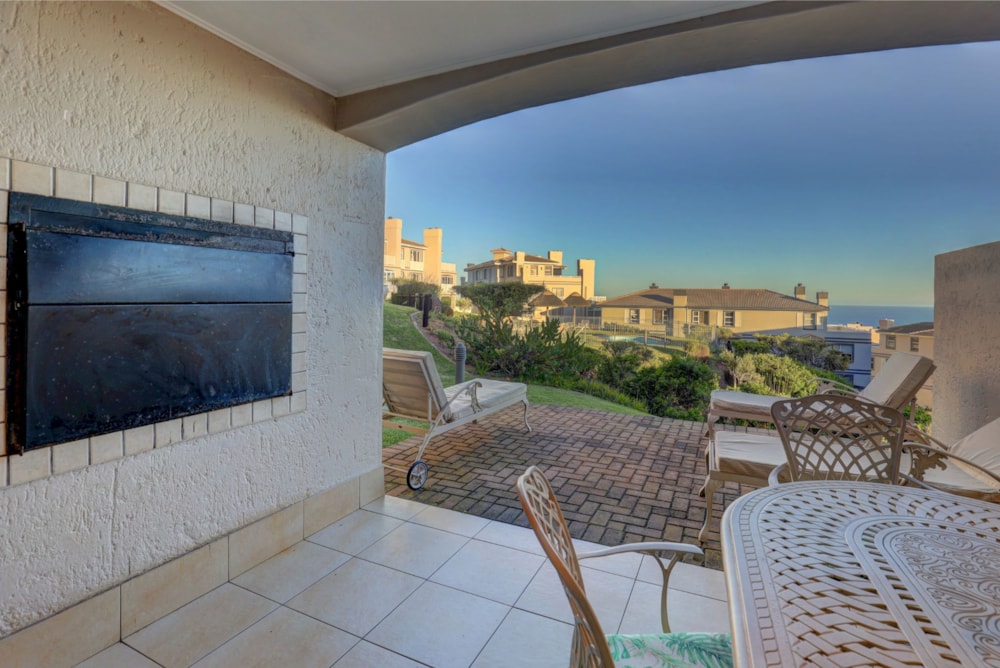 Double-storey apartment for sale in Pinnacle Point Golf Estate - 1MB1733001
