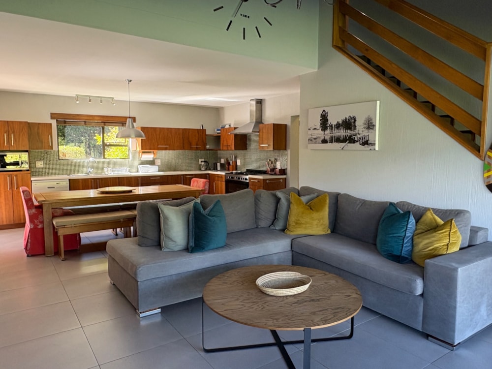 Security estate home for sale in Underberg - 1UB1734702