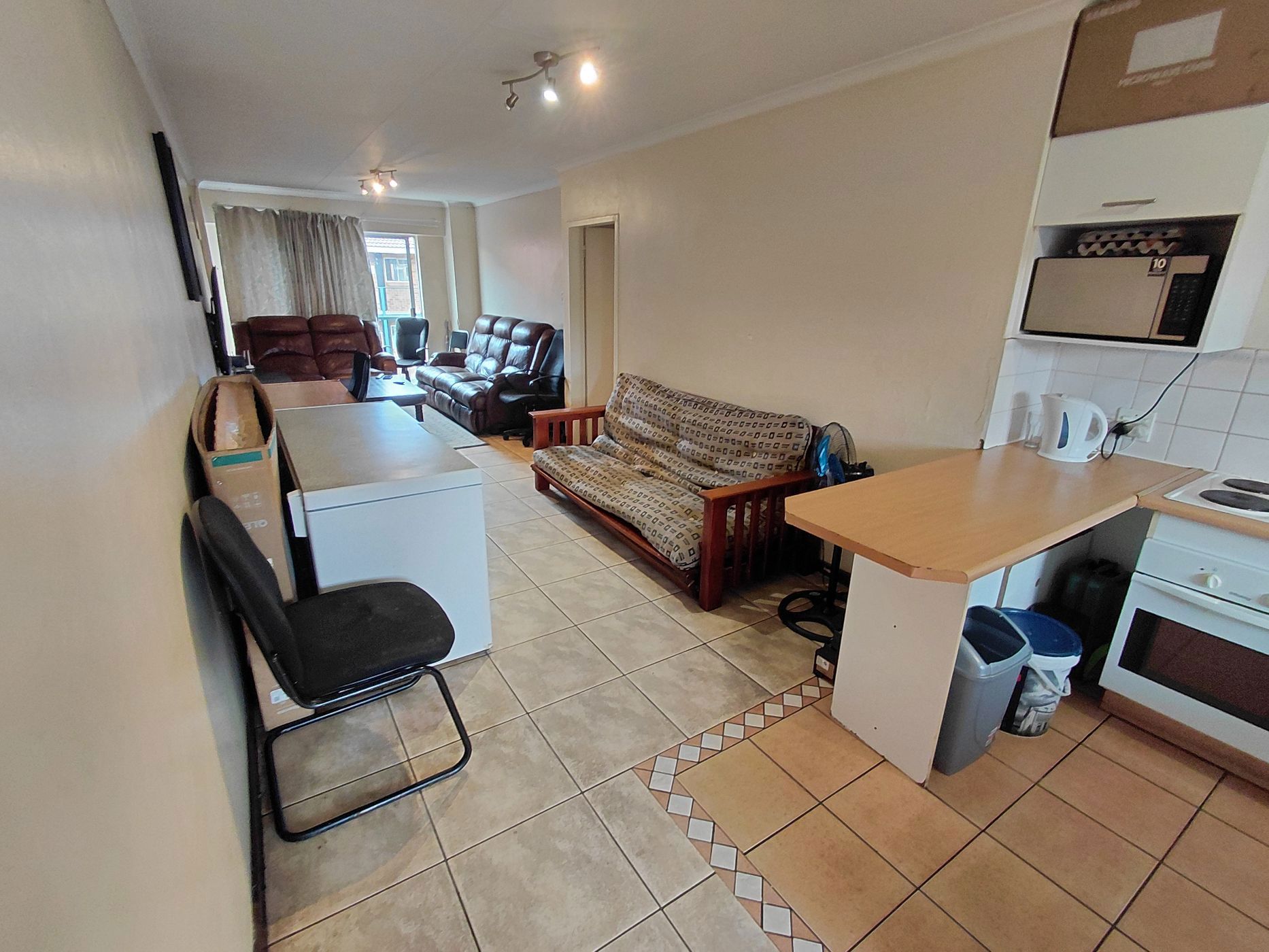 House for sale in Die Hoewes - CN1733892