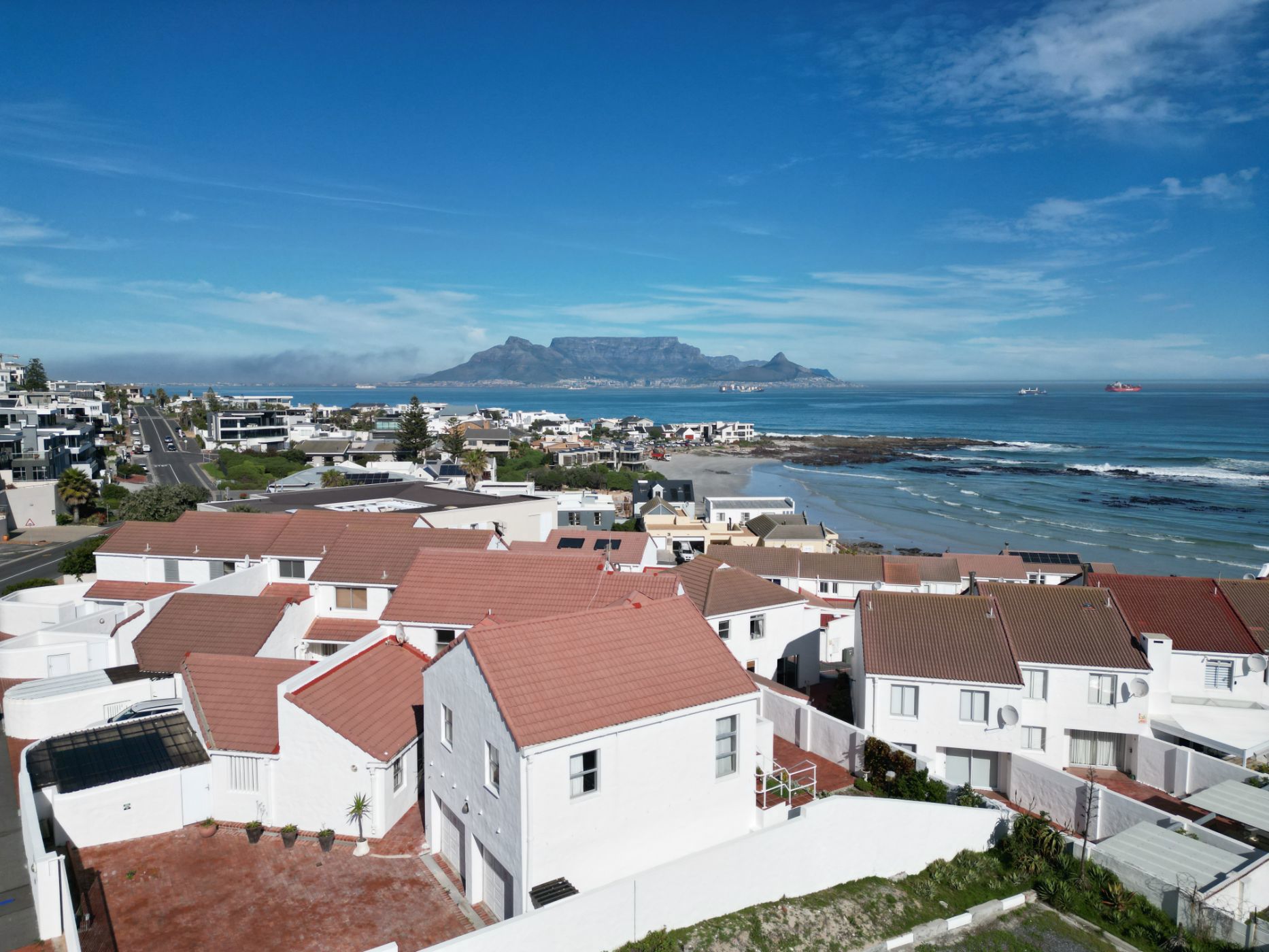 House for sale in Bloubergstrand - 1TV1731742