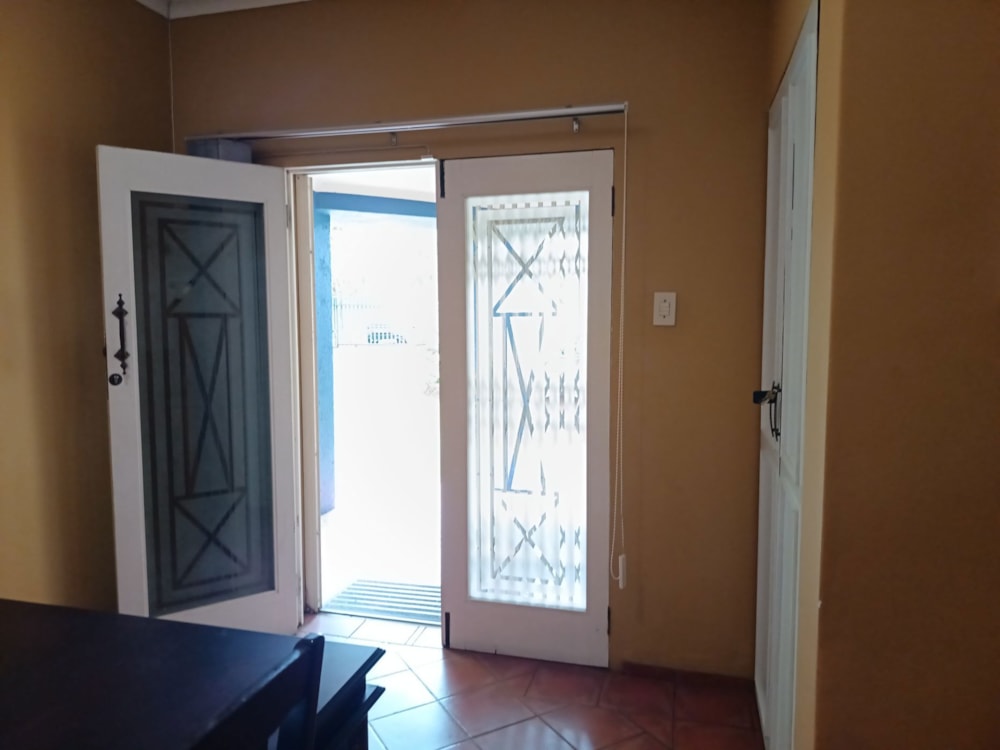 House for sale in Hutten Heights - 1NW1733996