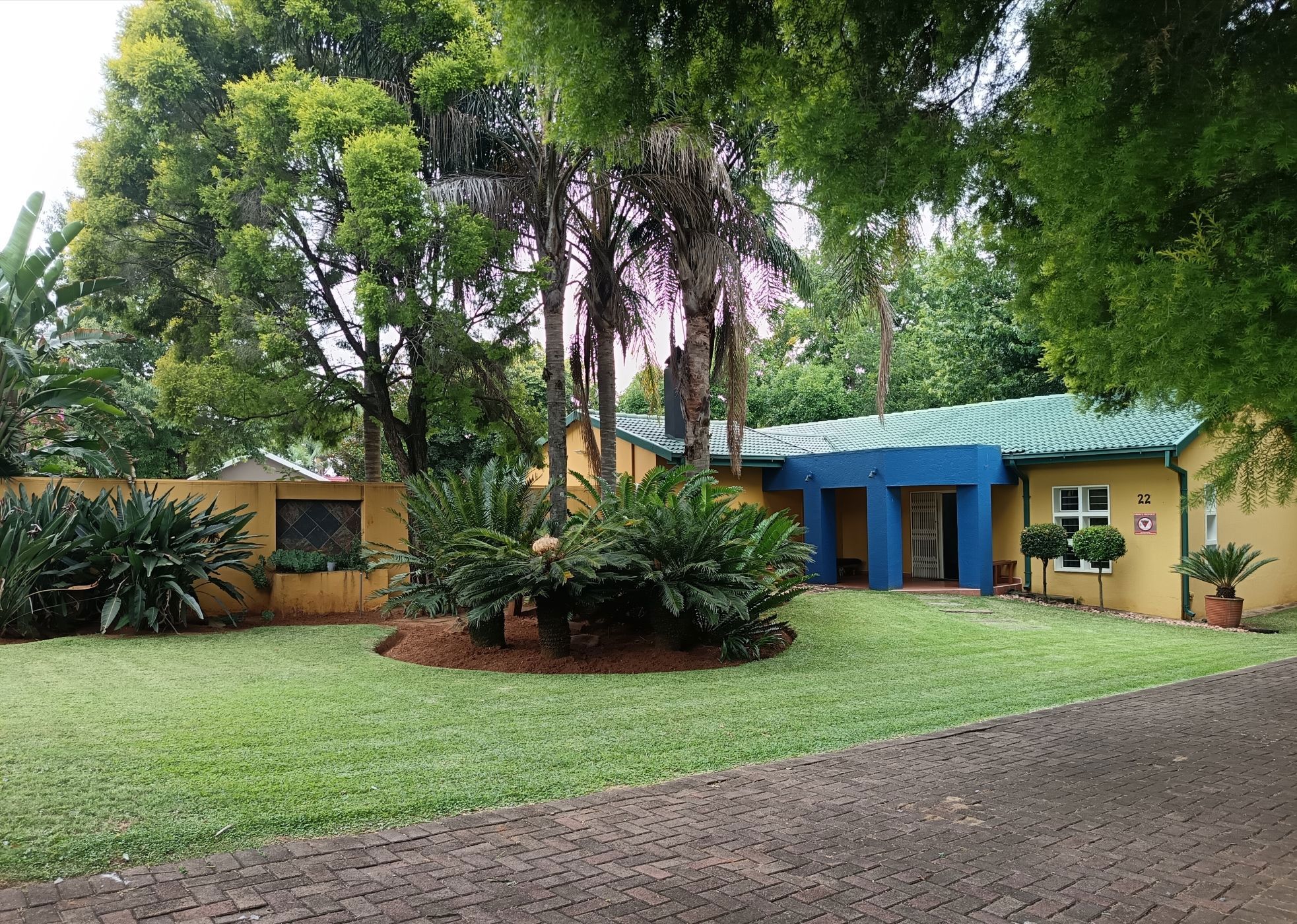 House for sale in Hutten Heights - 1NW1733996