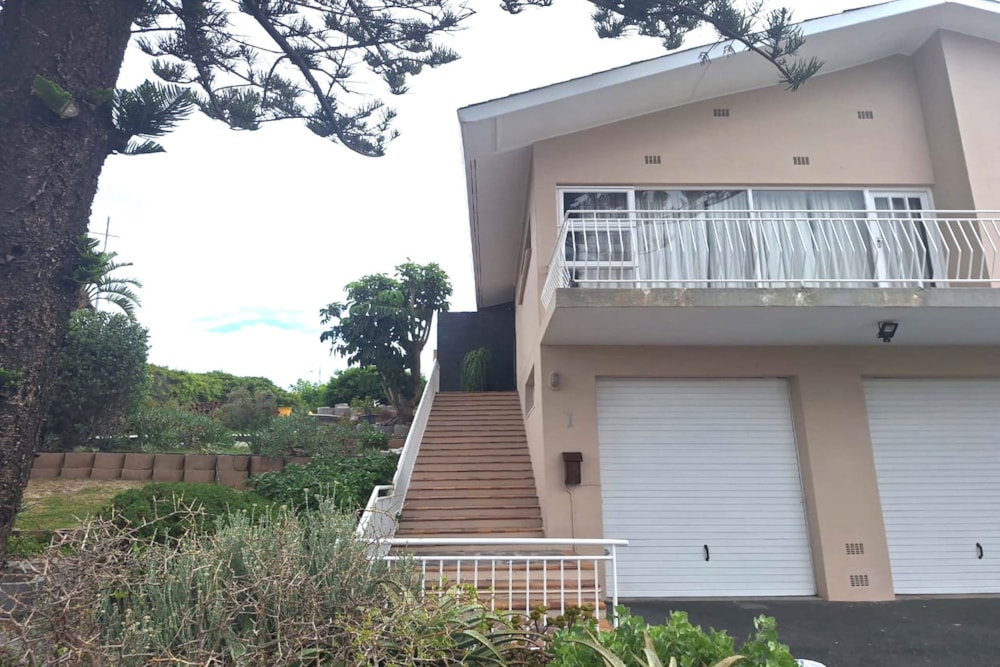 Garden cottage to rent in Melkbosstrand - 1TV1734373