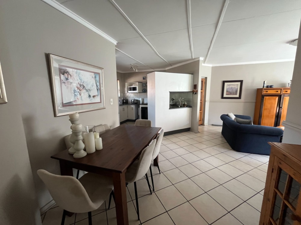 Townhouse for sale in Langenhovenpark - 1BX1733770 Townhouse for sale in Langenhovenpark - 1BX1733770