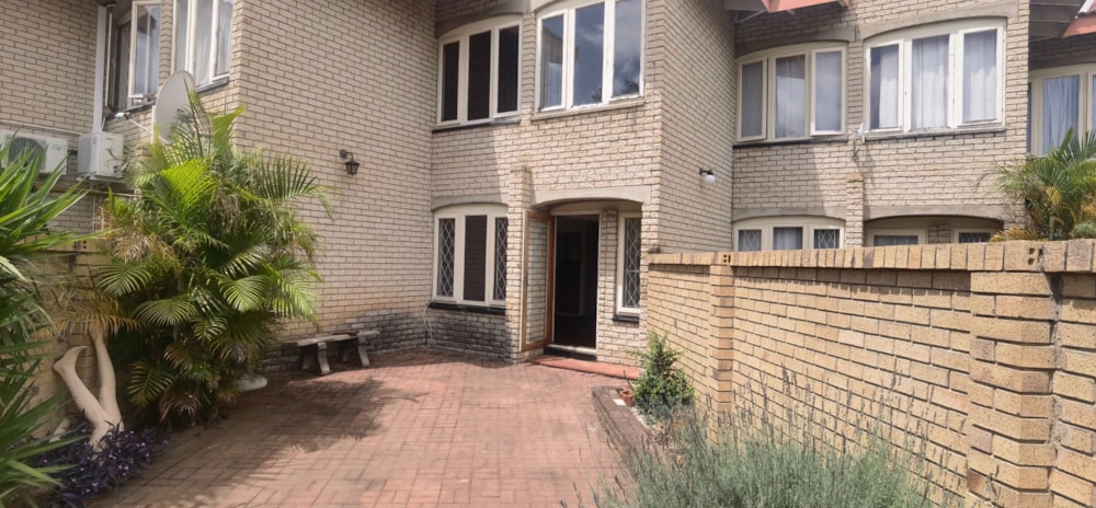 Apartment for sale in Hutten Heights - 1NW1732327 Apartment for sale in Hutten Heights - 1NW1732327