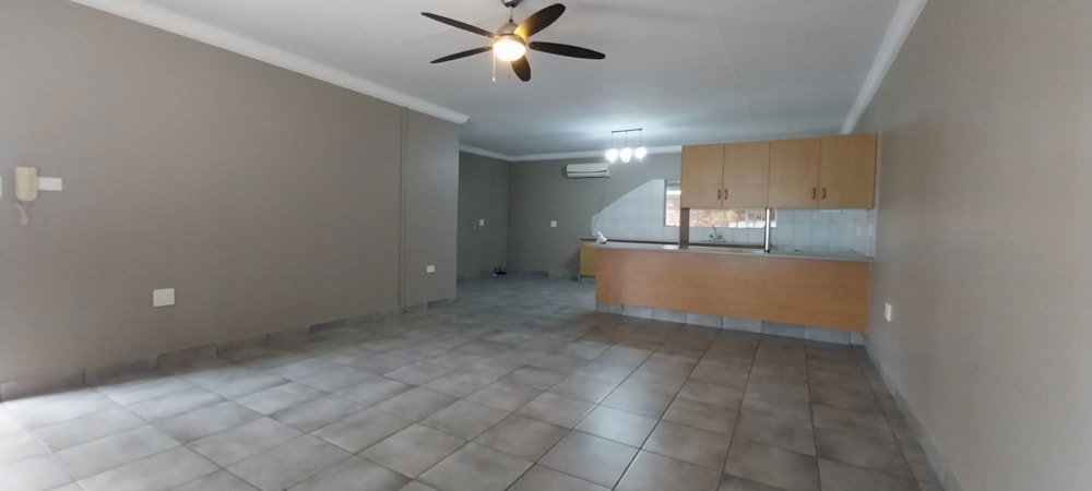 Security complex home let in Lydenburg (Mashishing) - 1LY1732487