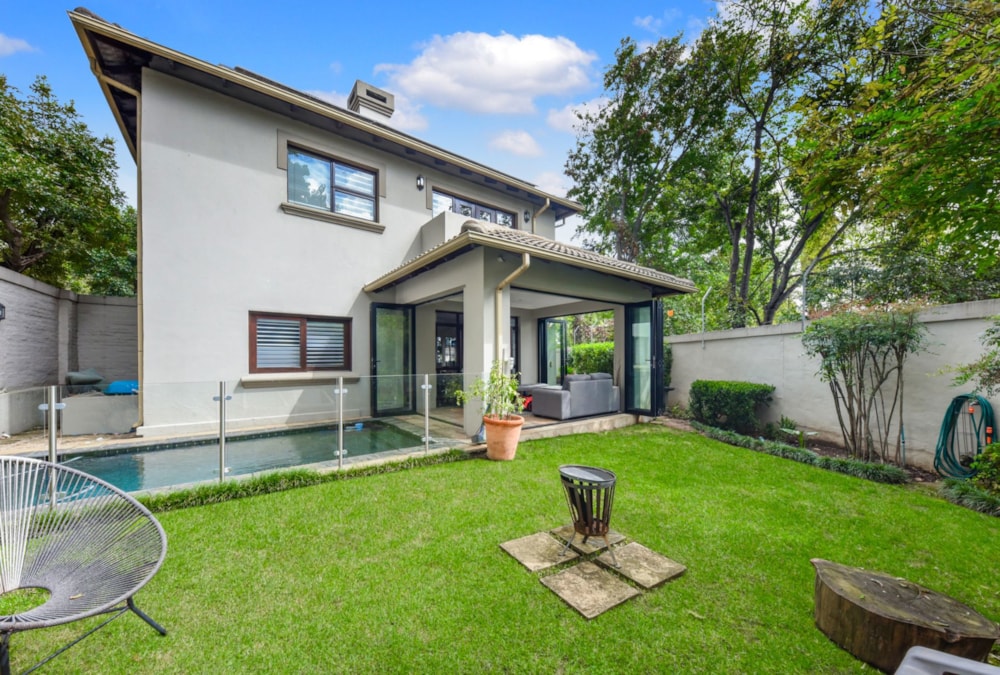 Security complex home for sale in Rivonia - HP1734539