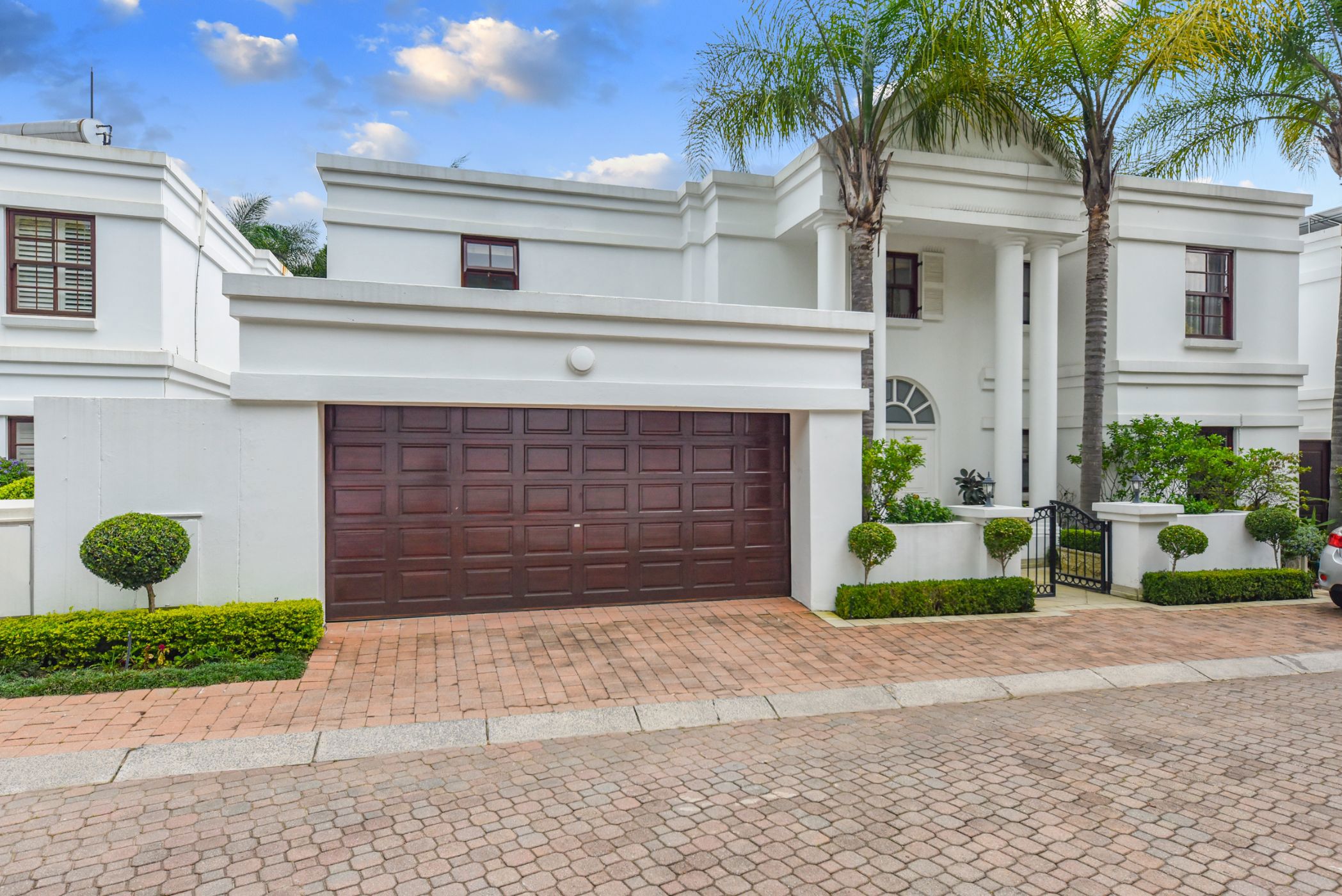 Cluster for sale in Bryanston - HP1736857