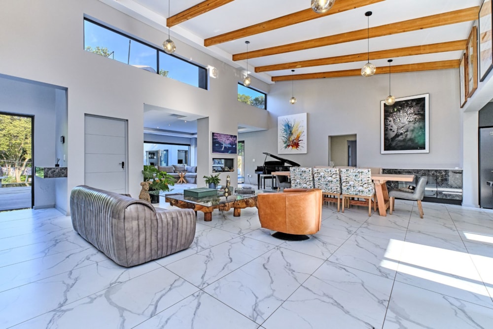 House for sale in Bryanston - HP1736312