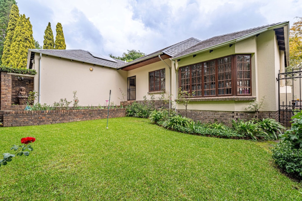 Townhouse for sale in Bryanston - HP1734350 Townhouse for sale in Bryanston - HP1734350