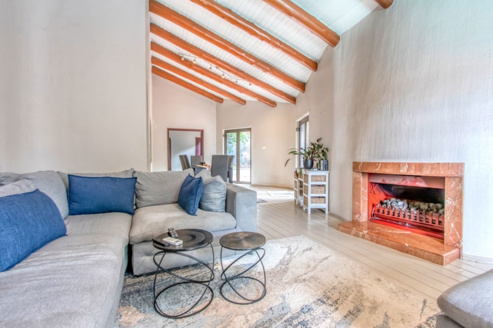 House for sale in Sandown, Sandton - HP1733948